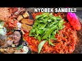 SEGO SAMBEL KEMANGI PEDAS AYAM PENYET!! NIKMAT BANGET!!