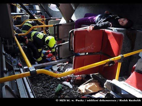 HZS Praha: Cvičení VLAK 2017 prověřilo všechny složky integrovaného záchranného systému HZS Praha: Cvičení VLAK 2017 prověřilo všechny složky integrovaného záchranného systému