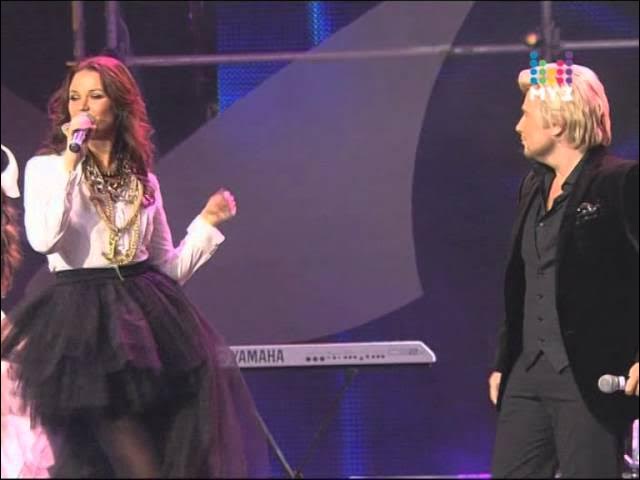 Eng yaxshi hashamatli porno Qiz dosti uxlayotganda eshagini yalash