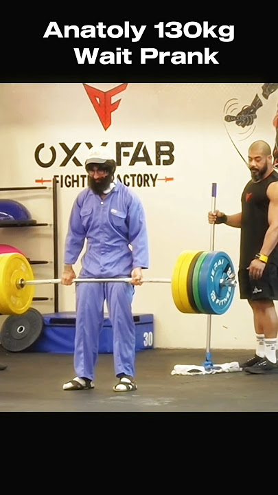 @vladimirfitness Anatoly Gym Prank #anatoly #shorts