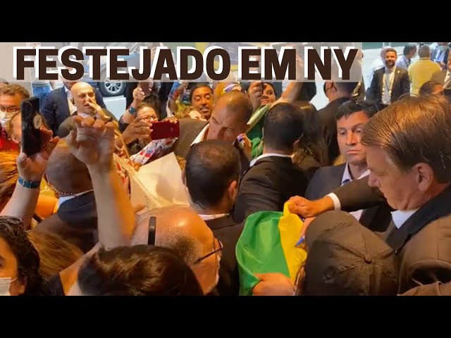sddefault Isso 'eles' não mostram: A emocionante recepção de brasileiros a Bolsonaro, após discurso histórico (veja o vídeo)