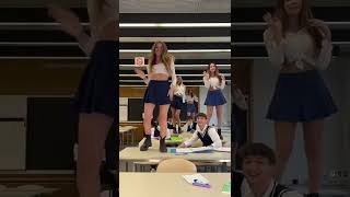 Cool for the summer - Demi lovato | dance tiktok #shorts #tiktok #dancetiktok #coolforthesummer Resimi