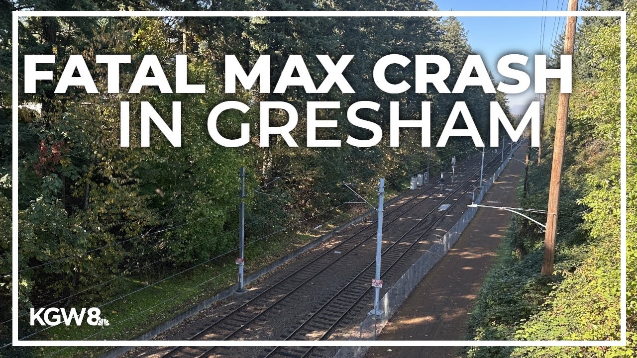 Man fatally struck by MAX train in Gresham - YouTube