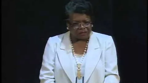 Maya Angelou reading her poem "A Brave and Startling Truth" | United Nations - DayDayNews