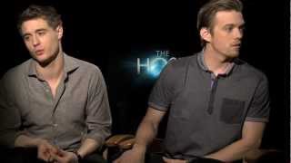 THE HOST cast interviews with Stephenie Meyer, Saoirse Ronan, Diane Kruger, Max Irons and Jake Abel