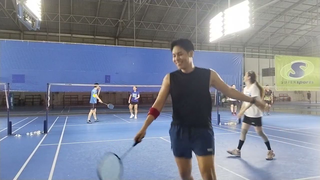 กุ้ง + นัท // อัฐ + พลอย #badminton #กุ๊งกิ๊งชวนตีแบด #bad 
