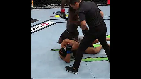 Israel Adesanya humps Costa After TKO him 😂🤣 #shorts