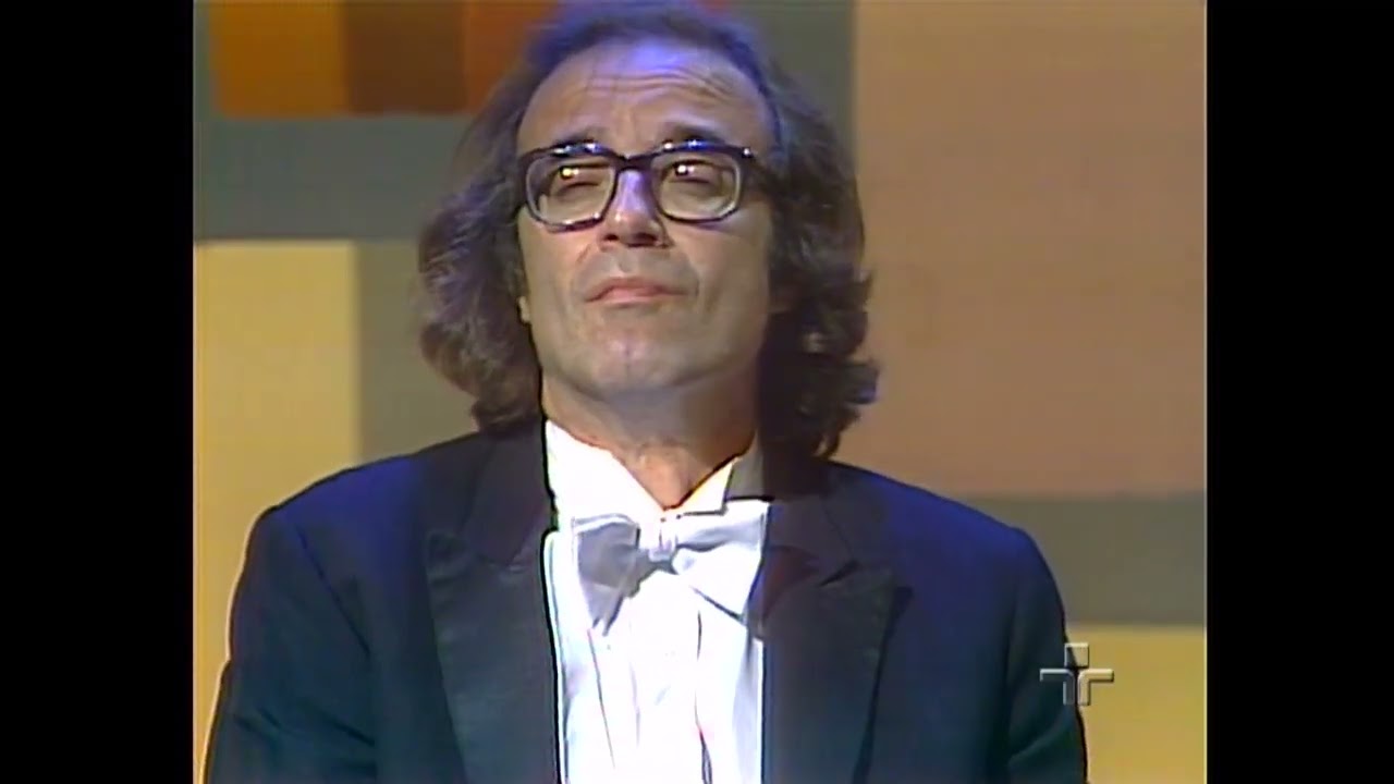 Bach Partita #1 João Carlos Martins TV Cultura 1981 - YouTube