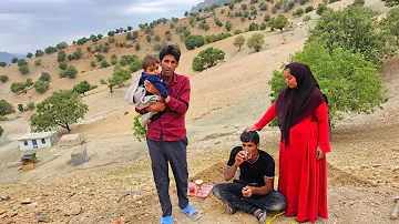 Tribal Man Joins Mahmoud and Azam for a Local Meal | Nomadic Bonds⛰️✨🍃