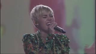 Miley Cyrus - Bangerz Tour (Live from New Orleans)