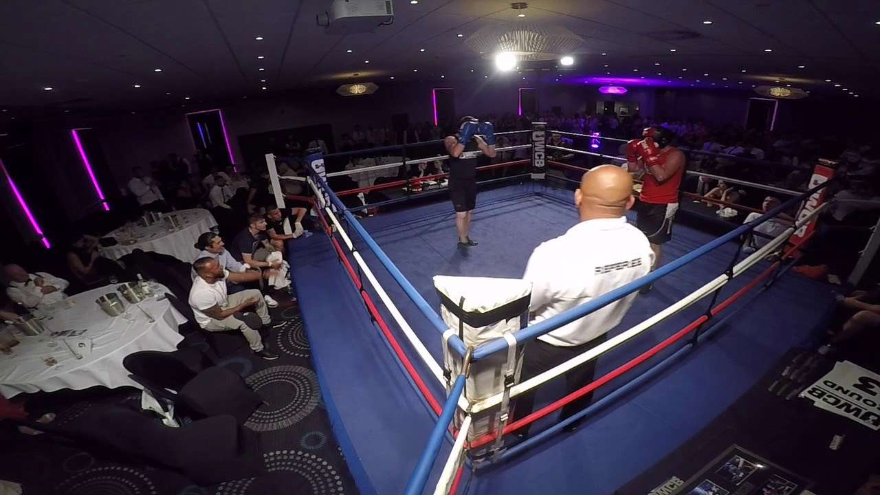 Ultra White Collar Boxing Northampton Shane Richardson VS lee