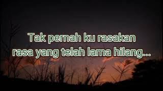 Story / status wa lagu our story Tersimpan lirik 30 detik #bantu_subcribe #shorts #storywa #viral