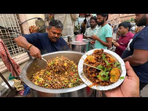 Giant Drum of Spicy Chana Chaat | Busy Indian Street Food Cart