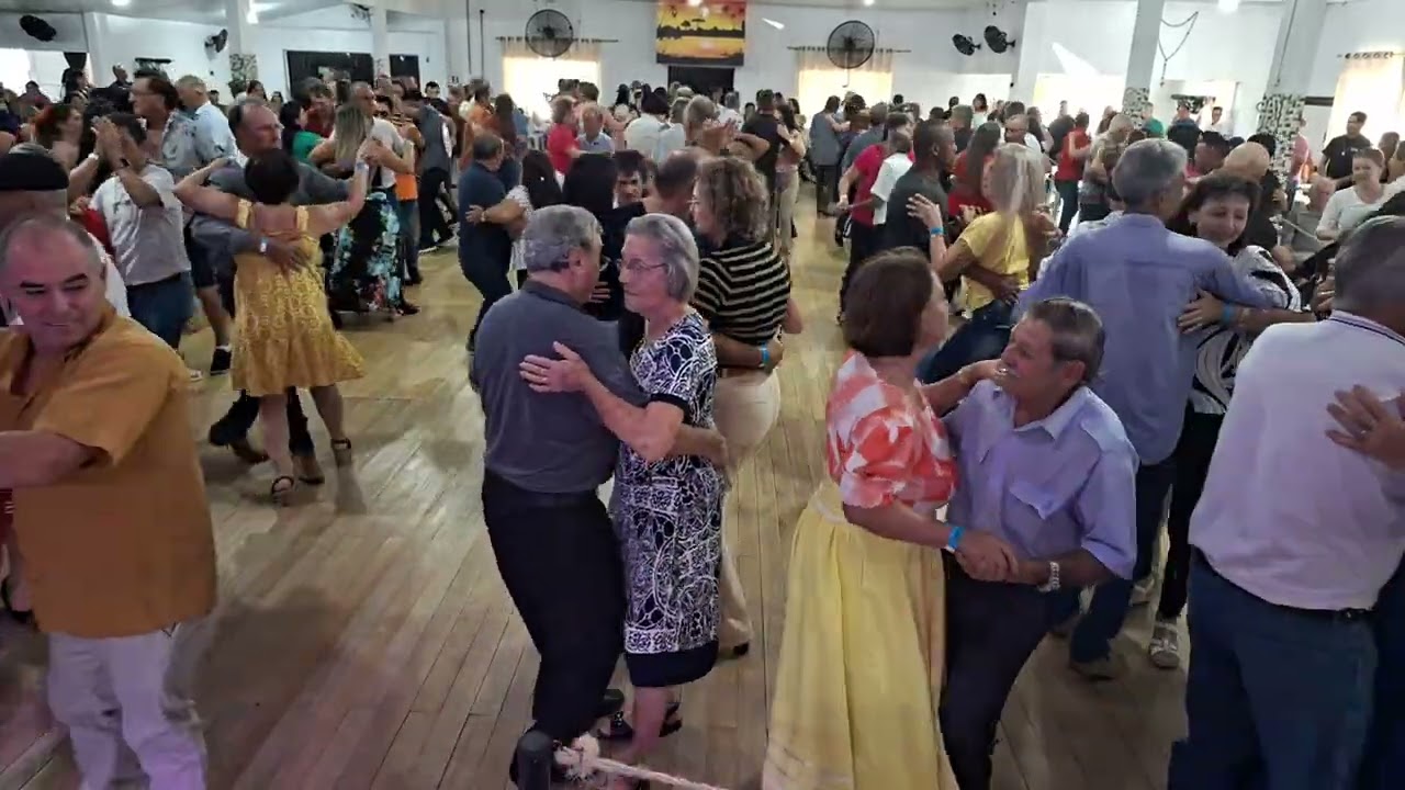 super matine no clube Rancho Alegre em Laranjeiras do Sul no Paraná(com marcos e margarida)