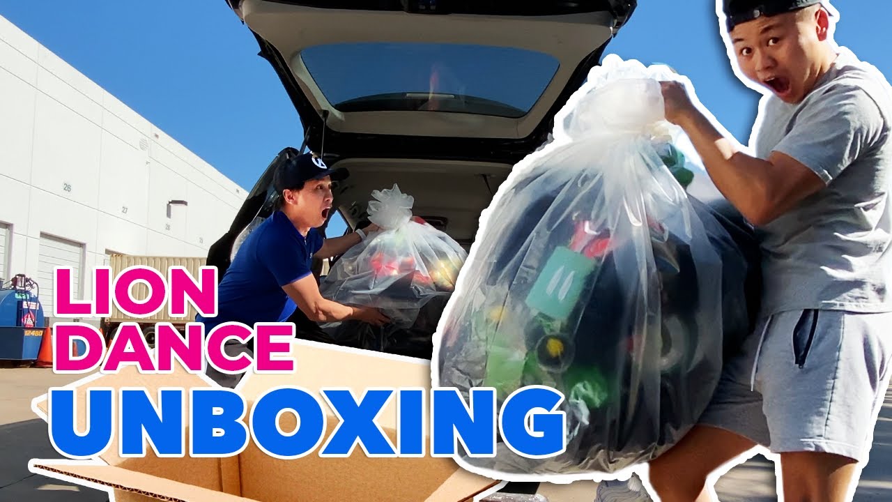 Распаковка «Танца льва» с Пабло | Lion Dance