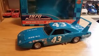 Review 1970 Richard Petty Plymouth supervised by racing champions