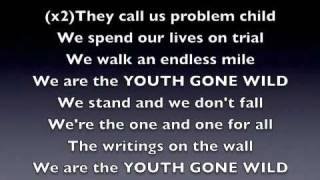 Youth gone wild - LYRICS chords