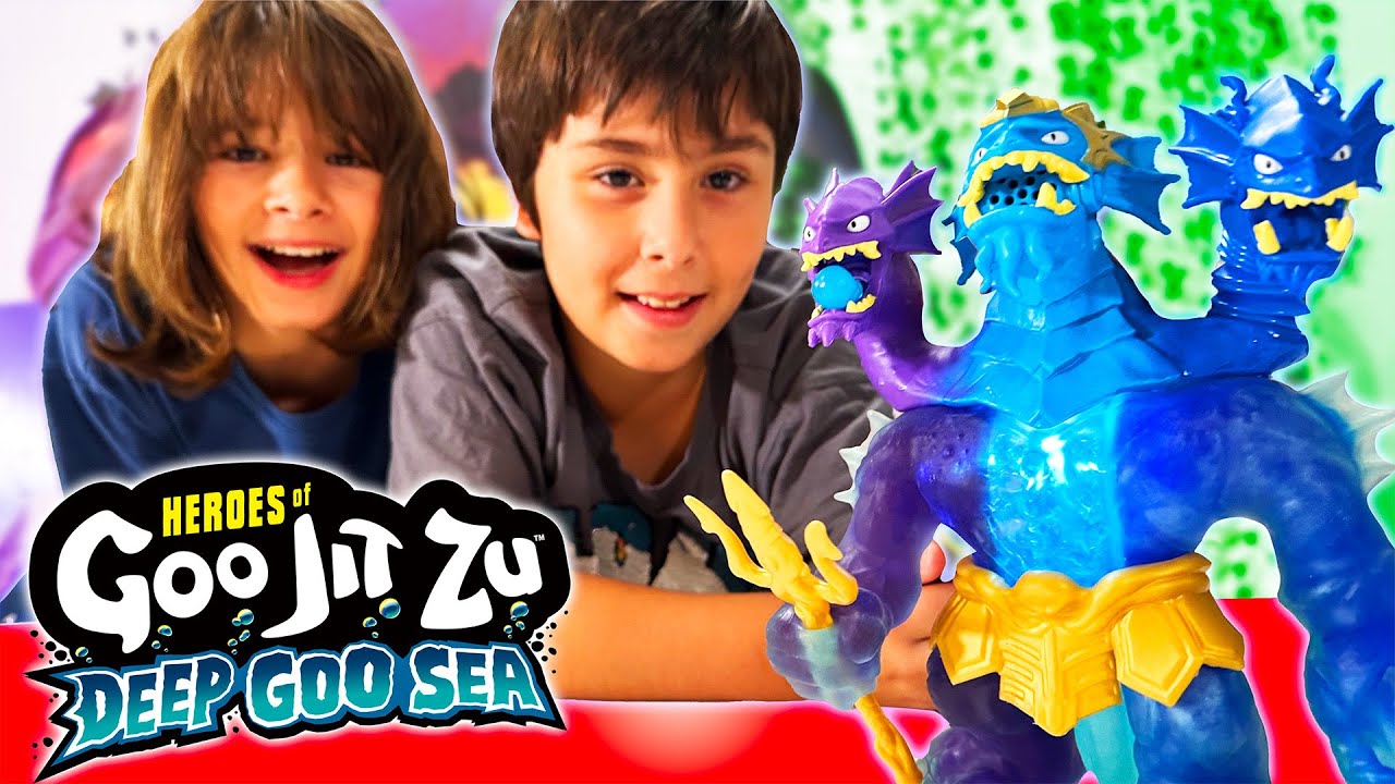 Evan descubre el Misterio GOO JIT ZU en el OCEANO!! - YouTube