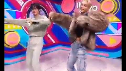 EXO Kai dancing with txt yeonjun to Rover challenge at sbs #inkigayo