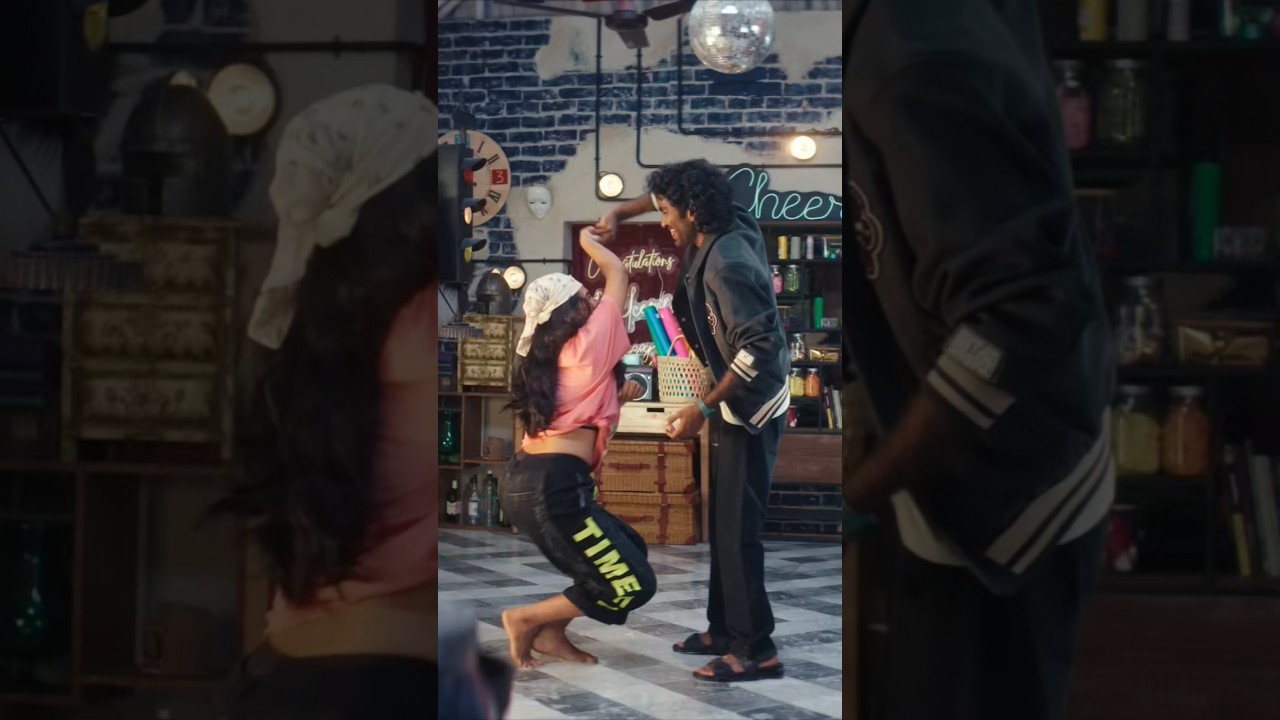 Actress / Mamitha Baiju / Hot Hip Dance Trending 🔥🥵🍑