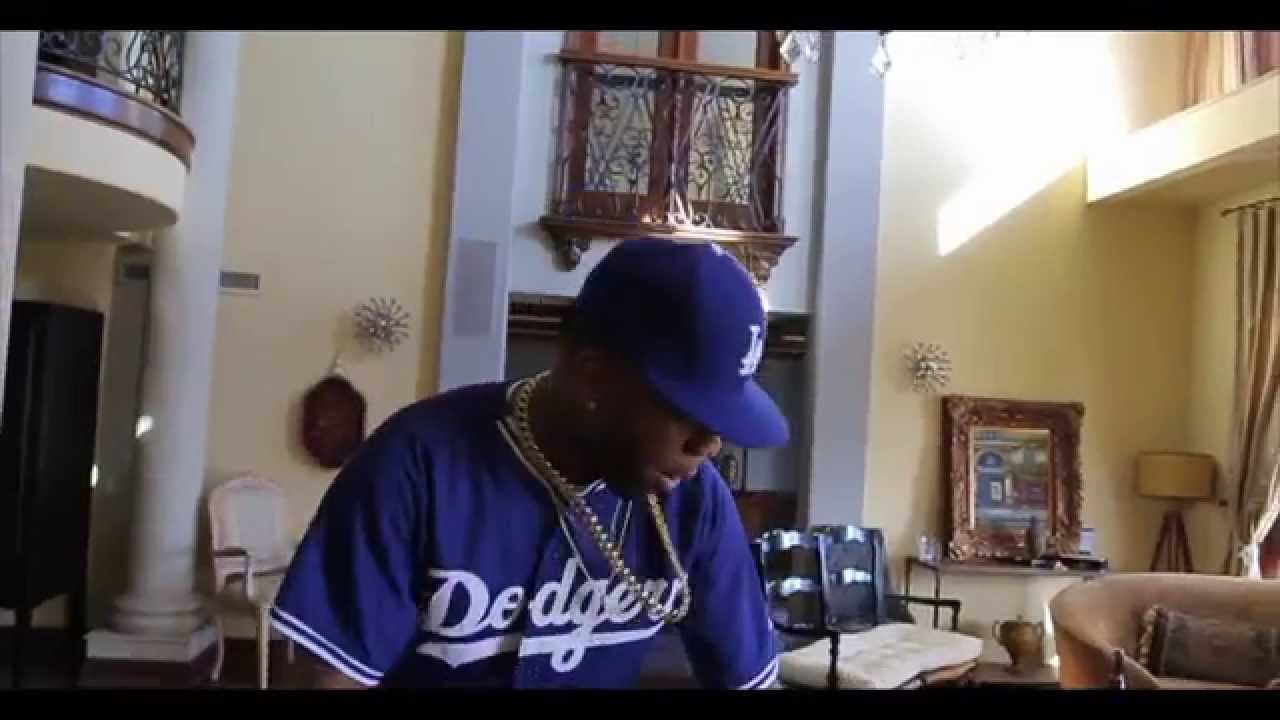 Tasman Holloway "Monkey Business" ( Official Video)