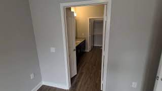 Apt. #1111, B1 Floorplan (1,047 sq ft, 2x2)