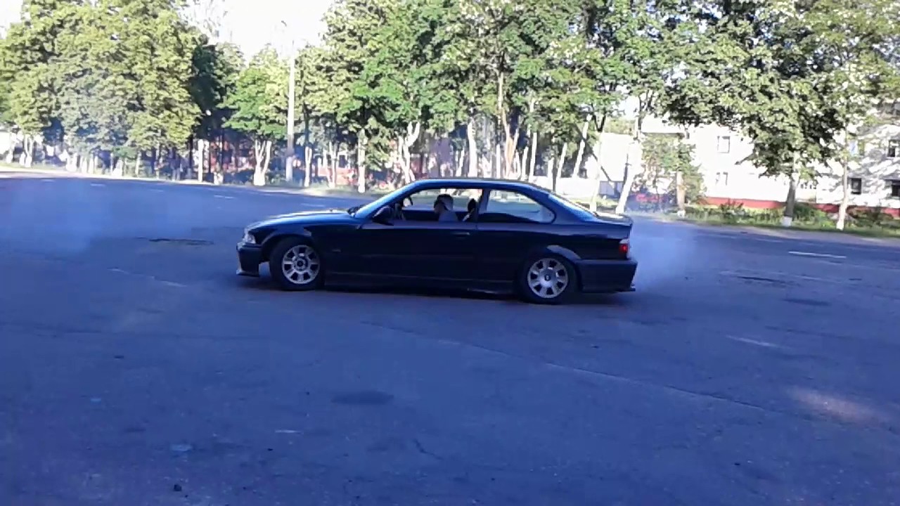 Колеса крутятся резина трется - YouTube