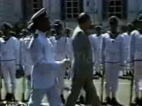 Rajiv Gandhi attacked & Hit by a Sri Lankan Soldier in 1987 at Colombo  (Coloured footage)
