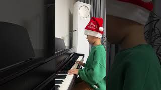 창밖을 보라, 크리스마스 캐롤, 초등 2학년 피아노 연주