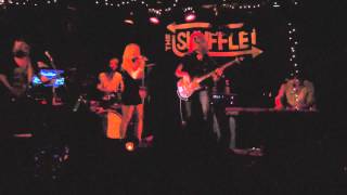 The Shuffle Perform Patti Smith's 'Gloria' Live at The Brass Monkey