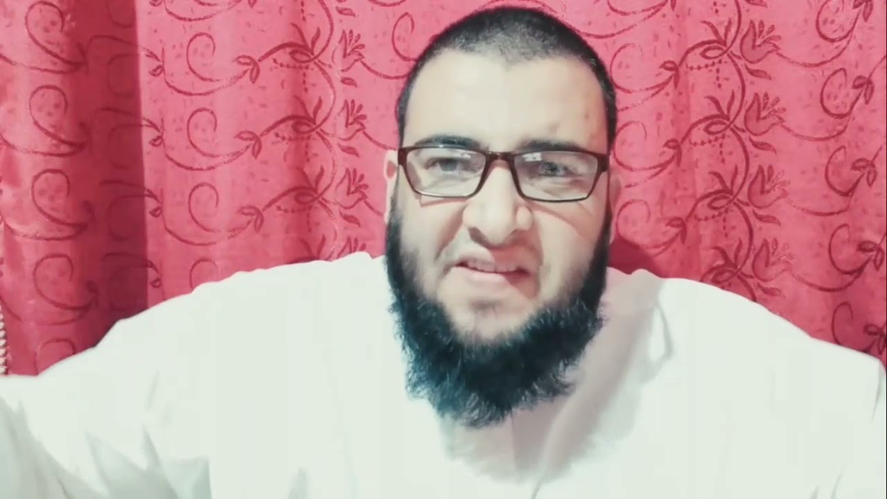 متى يجب على المرأة أن تغتسل غُسل الجنابة بعد الإحتلام وترى بَلَـلا وإفرازات بعد الاستيقاظ .