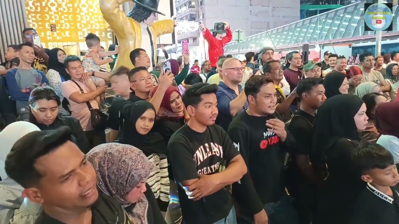 🔴 Yank ft Rahsia Pohon Cemara //  Ramai Ikut Nyanyi Bersama. Ada Yang Sampai Menjerit..