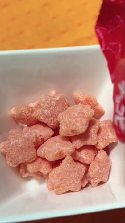 Unboxing chocobi strawberry Snack ||ASMR #shorts #satisfying #japanesefood #asmrsounds #shortvideo