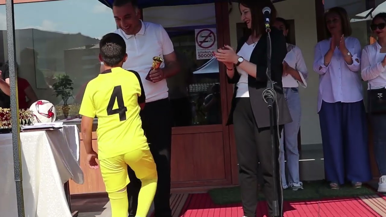 Պարգևատրումներ Սիսիանի ֆուտբոլի դպրոցում: