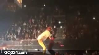 Wizkid and Chris Brown performs ''African Bad Girl'' at Amsterdam one Video