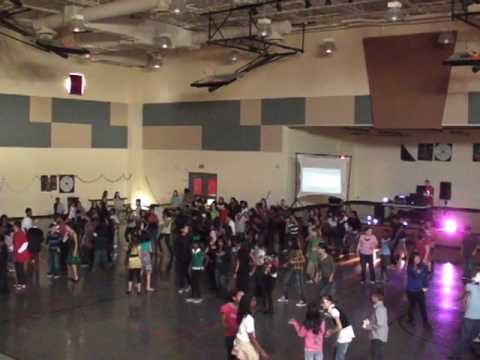 Desert Meadows Elementary School Dance 12-09.avi