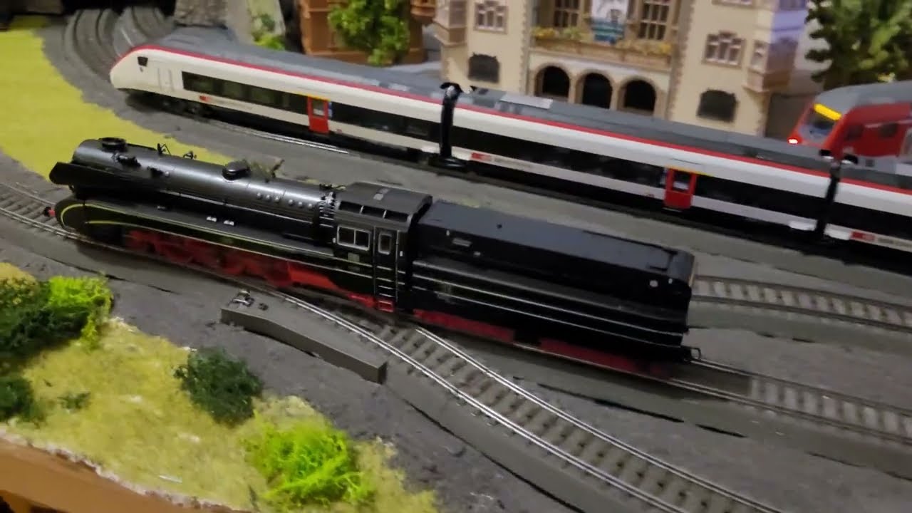 Vorstellung Roco H0 Neuheit 2022 Art. 78191 BR 10 002 mit