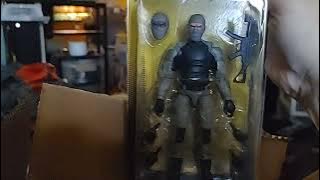 A very pleasant surprise from my wife! An unboxing video! #transformers #valaverse #bobby #pleasant 