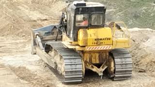 Komatsu D355C, dozer, oto yolda hafriyatta çalışıyor #komatsu #dozervideo #hafriyat