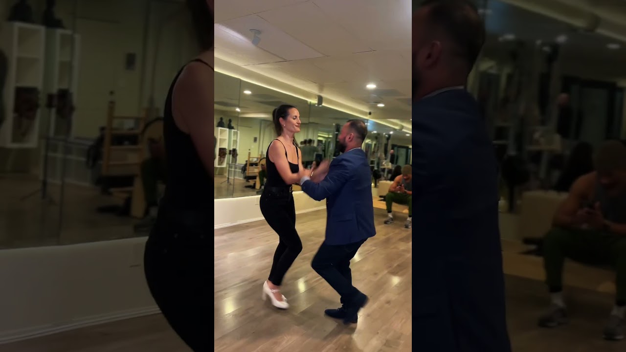 Intermediate Salsa Combination On1 by Alejandro Sol and Carla Pareja