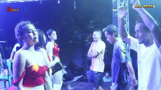 SURAT  CERAI    DEVI   MARDIANA       NEW  ARISKA     LIVE  DI  MALAM  PUNCAK  HUT  RI  KE 81  THN