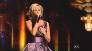 Carrie Underwood \/ Mama's Song (Live Performance)