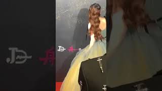 1221 孔雪儿瑞丽时尚盛典红毯采访 Youtube 1221 孔雪儿瑞丽时尚盛典红毯采访 Youtube