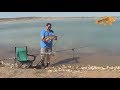 Fondo con cebador - feeder rupestre - carpfishing agreste VS inglesa