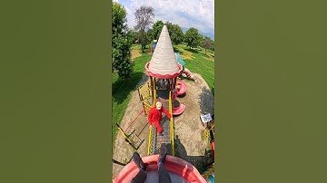 Moneyheist bella ciao playground parkour chasing pov