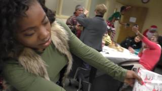 Holiday Mannequin Challenge