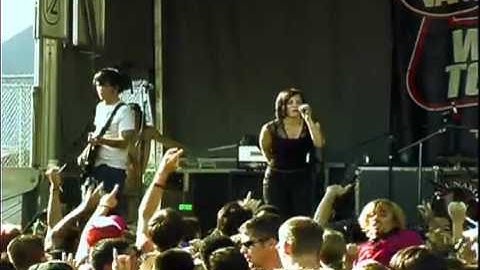 Tsunami Bomb - Say If If You Mean (Live On Warped Tour 2003)