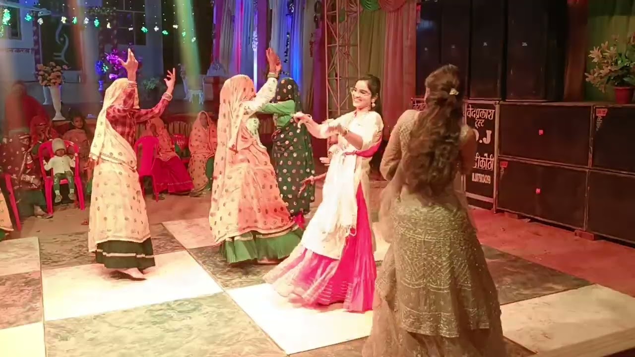 डोडी खाट बिछा सासु का आवे वास पसीना की। singer vijay thikariyamukesh