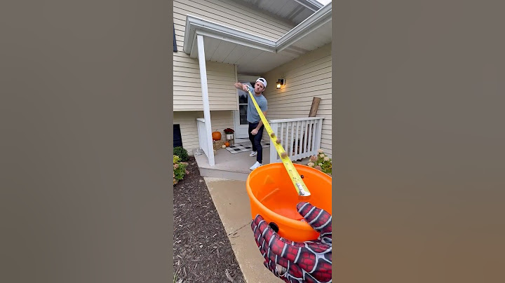 Different ways to hand out candy. #trickortreat #halloween