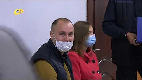 ЖЕЛЕЗНОГОРЕЦ ОБЖАЛОВАЛ ШТРАФ ЗА ПАРКОВКУ НА ГАЗОНЕ